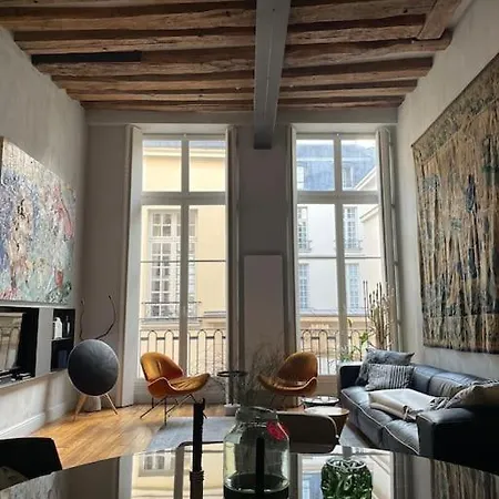 Golden Braque: Luxury Meet History * Parigi